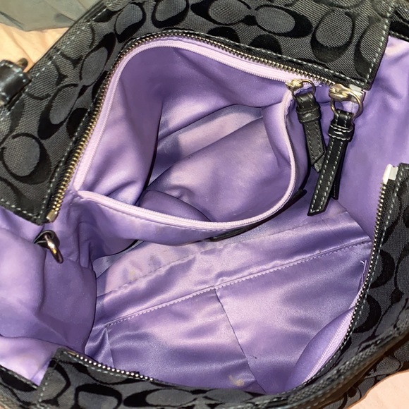 COACH Beautiful Black and Purple handbag! - Picture 8 of 11